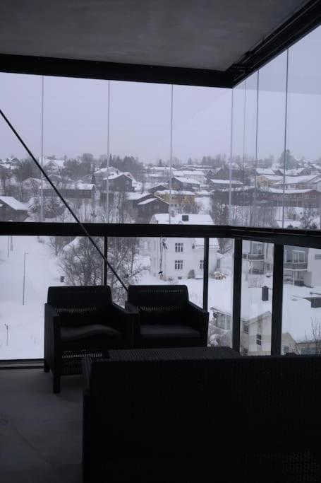 New Magnificent View Apartment Near The Centre Tromso Bagian luar foto