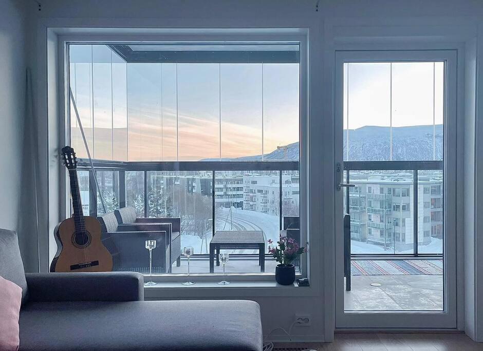 New Magnificent View Apartment Near The Centre Tromso Bagian luar foto