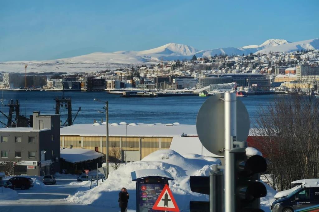 New Magnificent View Apartment Near The Centre Tromso Bagian luar foto